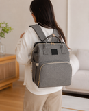 Mochila Maternidade Multifuncional com Trocador Portátil, Alças para Carrinho e USB – Preto, Cinza ou Rosa