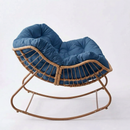 Cadeira de Balanço Nut Chair em Rattan Estrutura Robusta e Almofada Removível